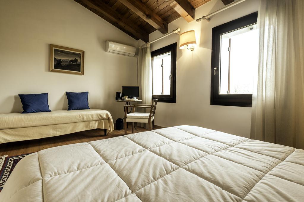 Bed And Breakfast Sile E Natura Sant'Elena di Silea Room photo